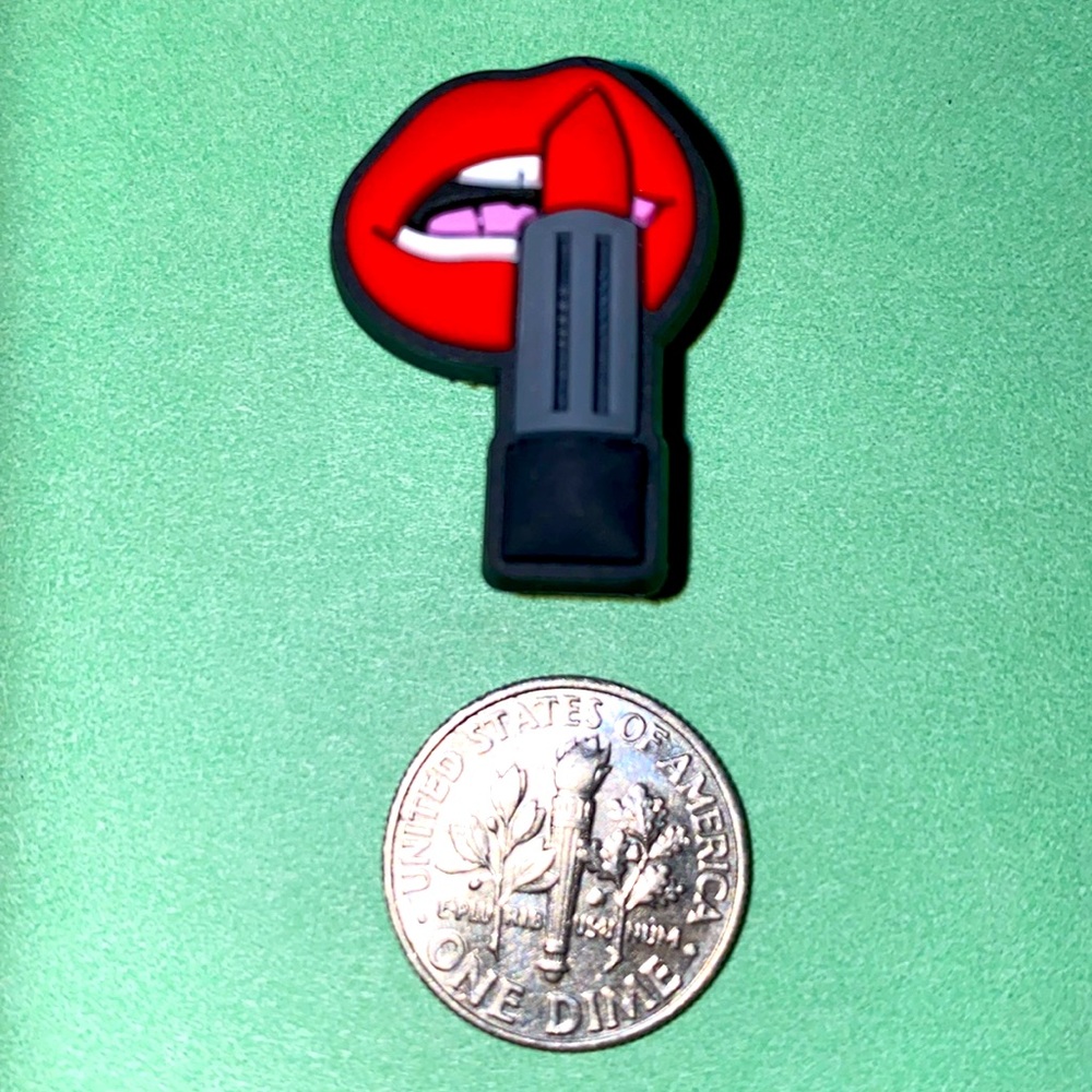 (10 for $15) Red Lipstick Red sexy Lips Cosmetic Beauty Crocs Shoe Charms